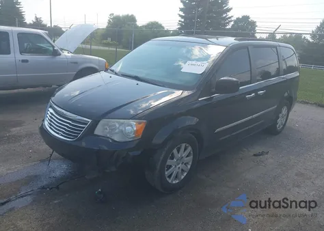 2015 Chrysler Town & Country Touring из США, поврежденный, VIN 2C4RC1BG2FR727752